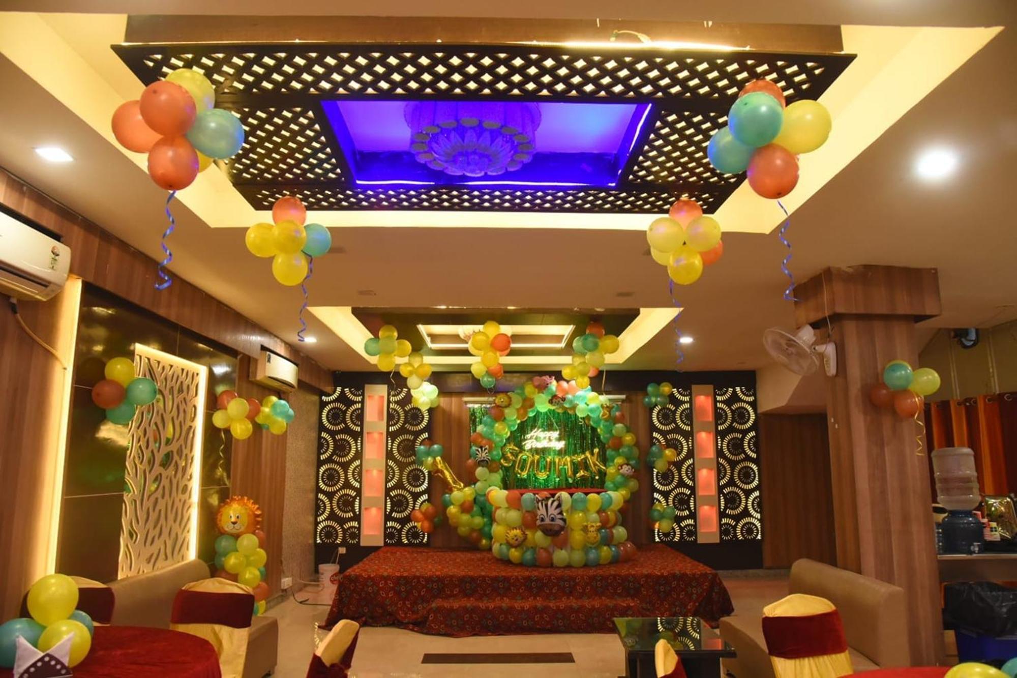Hotel Shree Kanta Гургаон Экстерьер фото